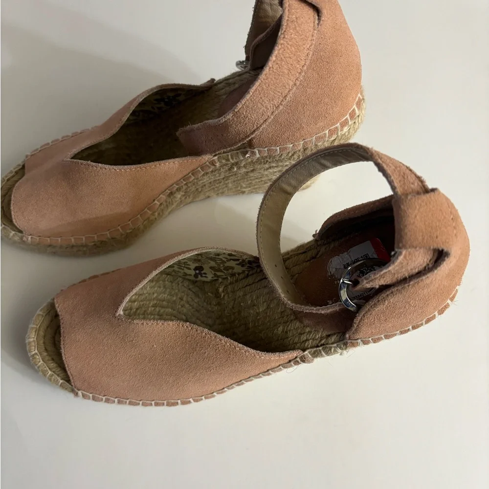 Seychelles Women's Pink/Blush Espadrille Wedge Sandals Size 8